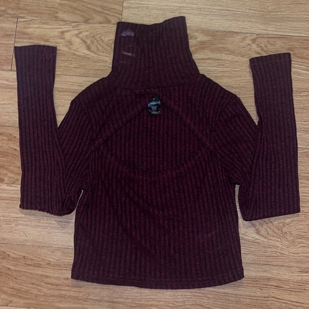Red turtle neck long sleeve shirt